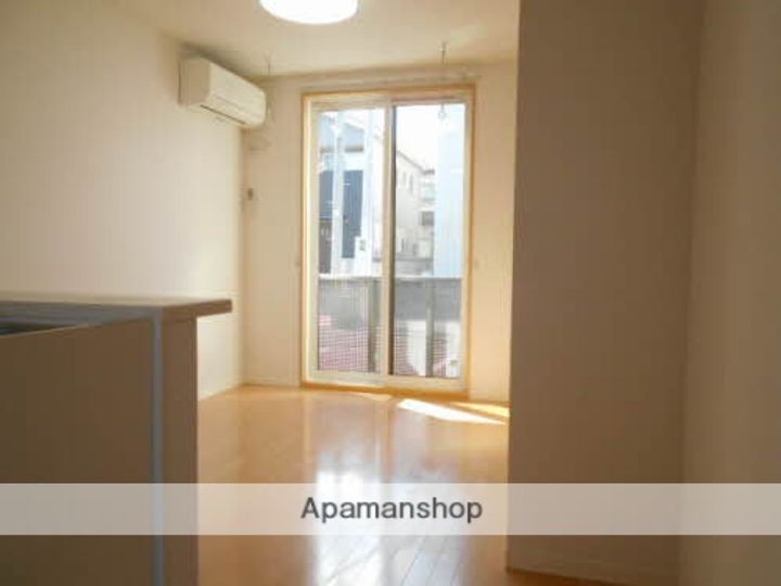 アトリエールの居間