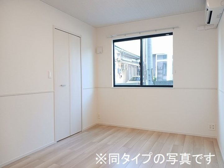 エルピスのその他画像