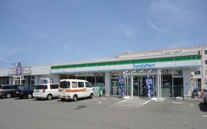 エルピスの周辺