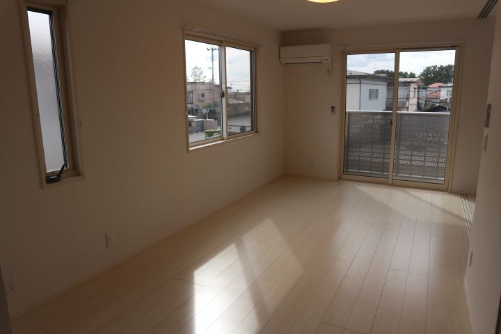 ガーデンプレイス光穂の居間