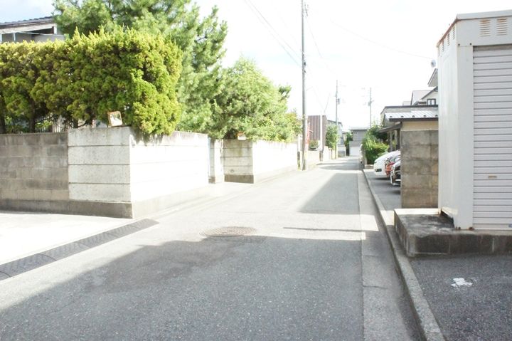 セジュールKMの周辺