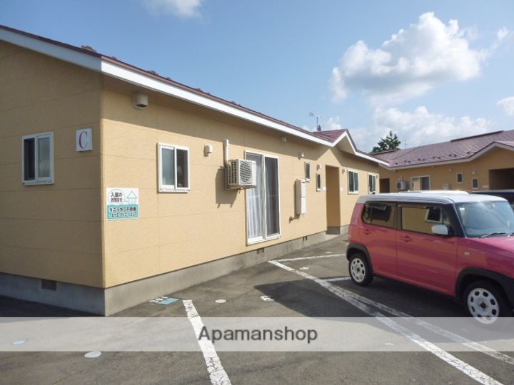 秋田県南秋田郡八郎潟町小池字岡本下台(一戸建)の賃貸物件戸建ての外観