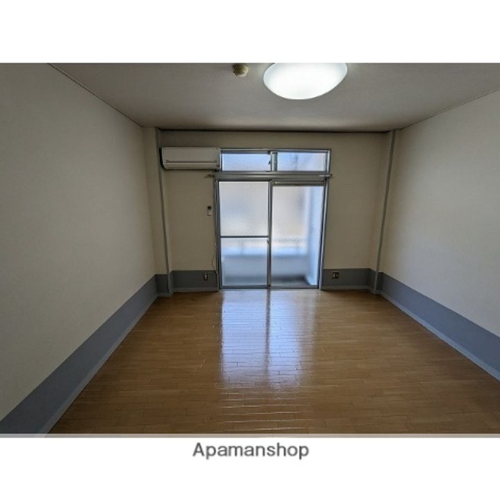 コーポ蜂屋の居間