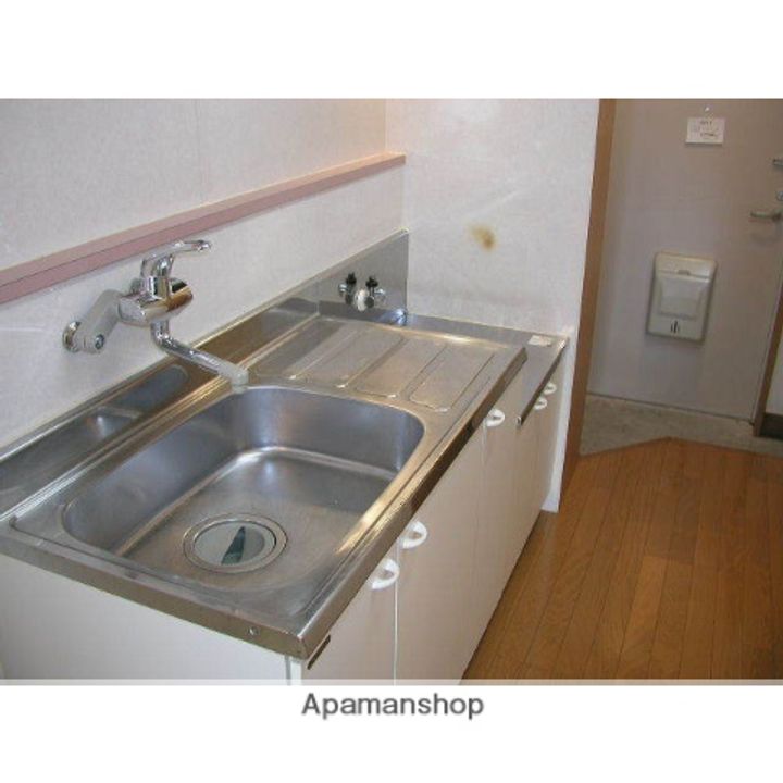 グレイプヒル401のキッチン