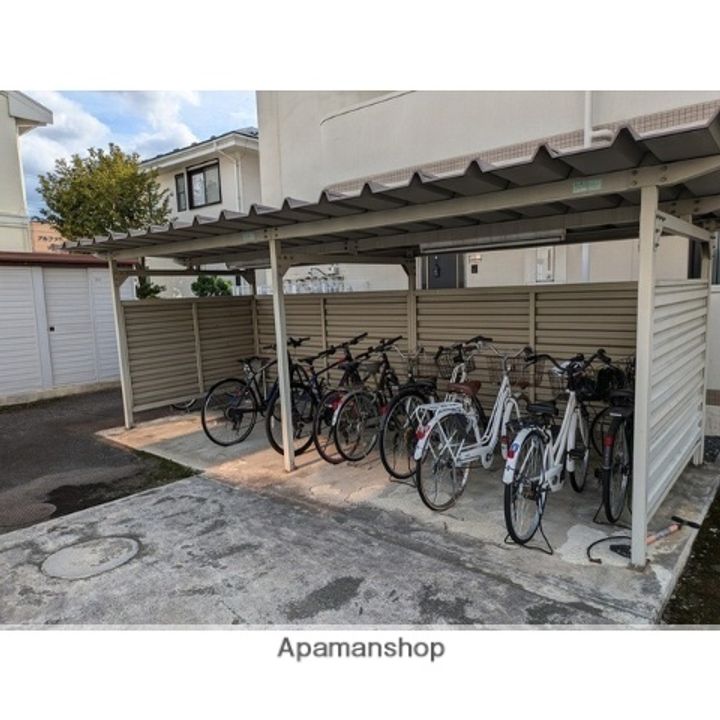 グリーン前田TWO302の外観