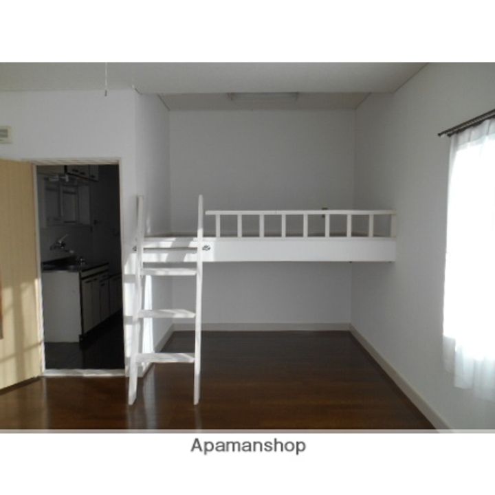 ザ・フューチャーハウス202の居間