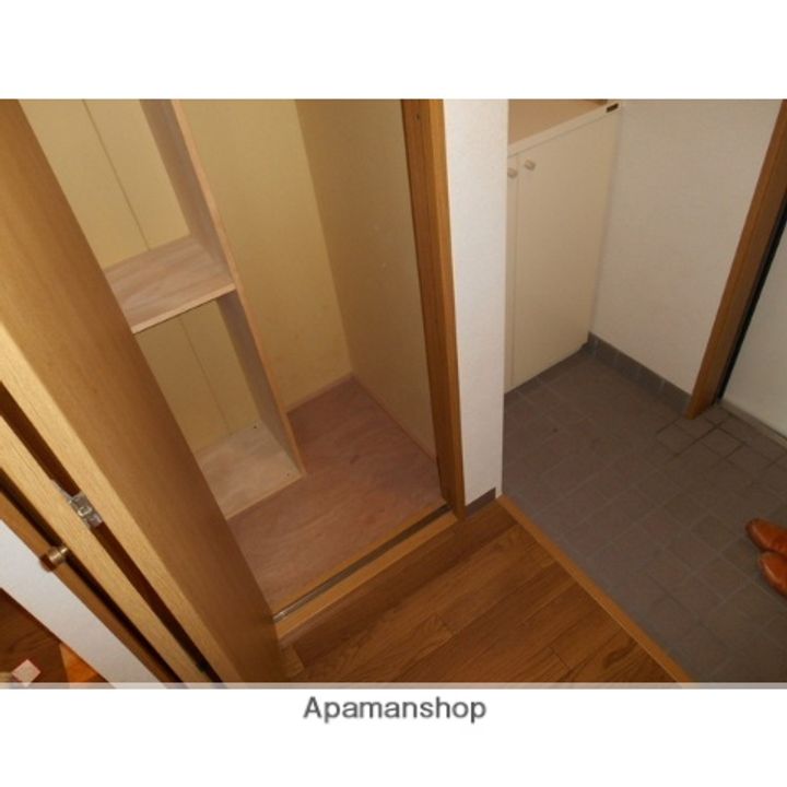 エトワール東青田104の内装