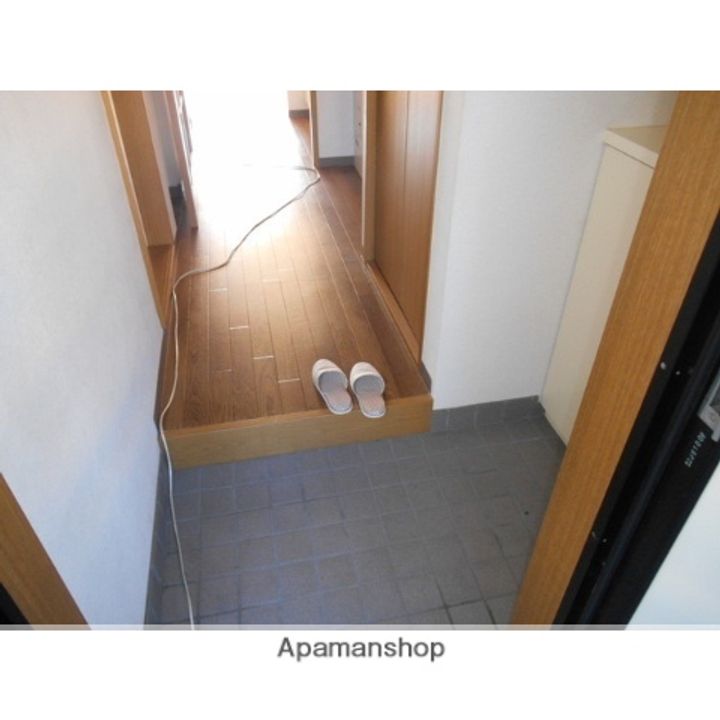 エトワール東青田104の玄関