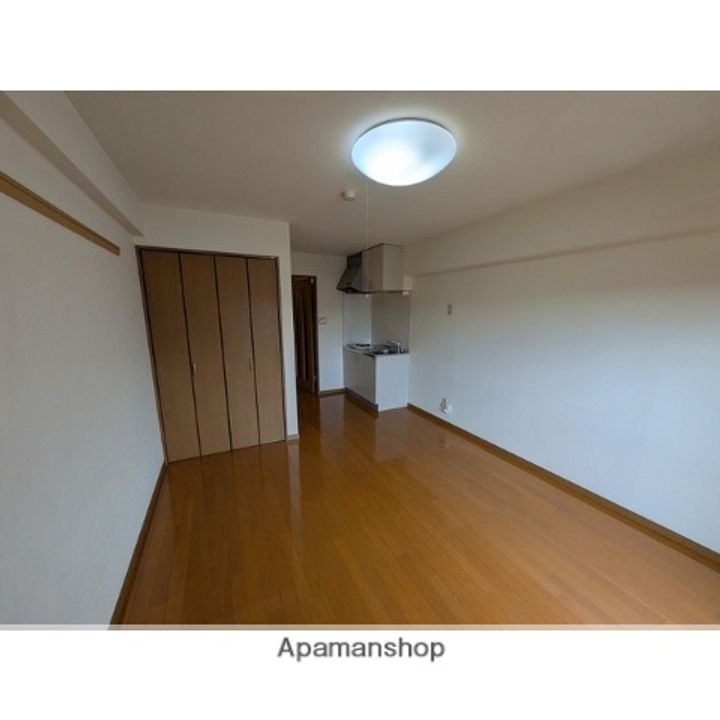 KENSINGTON(ケンジントン)204の居間