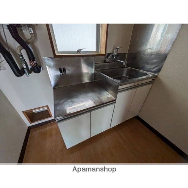 半田コーポ102のキッチン