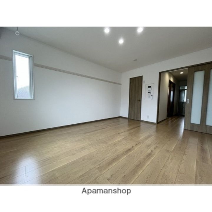 クレスト青柳の内装