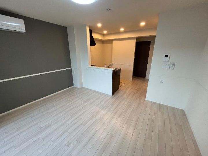 プライム柏木の居間