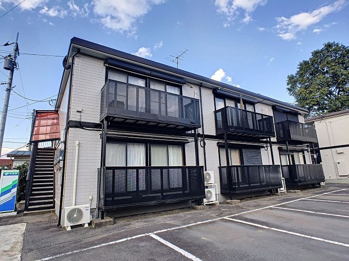 ラフォーレB棟202の外観