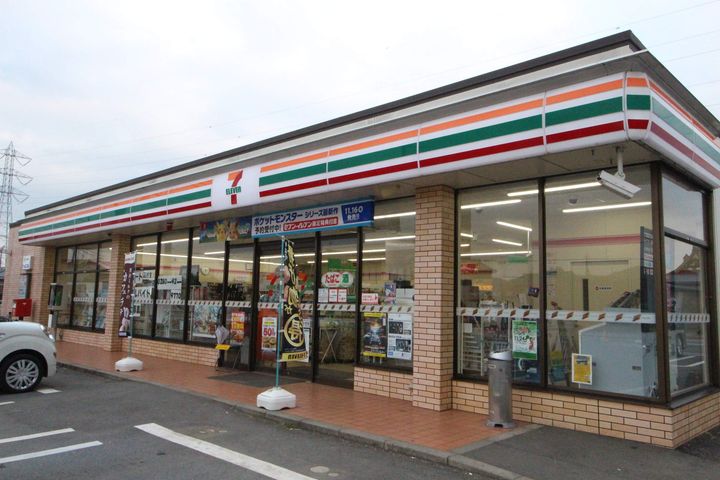 ラフォーレB棟202の周辺
