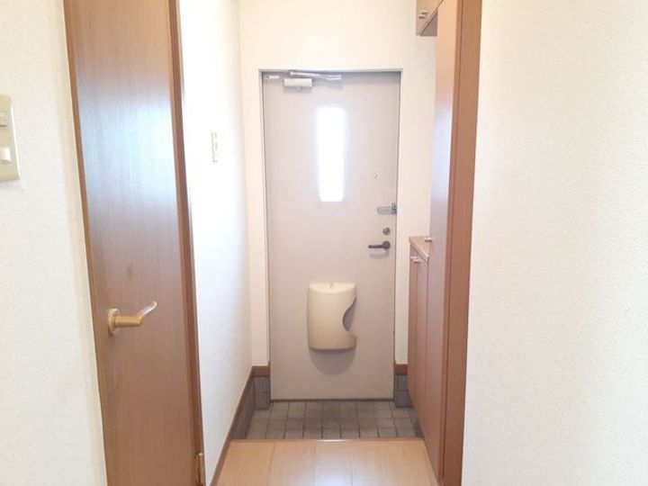 パレステージの玄関