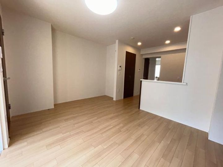 グラン エクシードⅡの居間