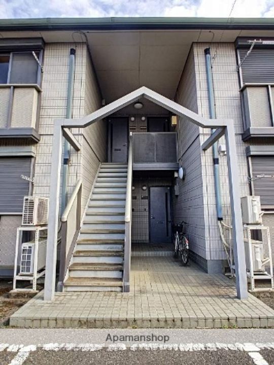 グリーンハイツ201の外観