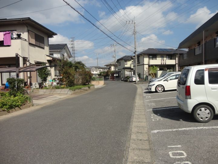 ハイツ山中の周辺