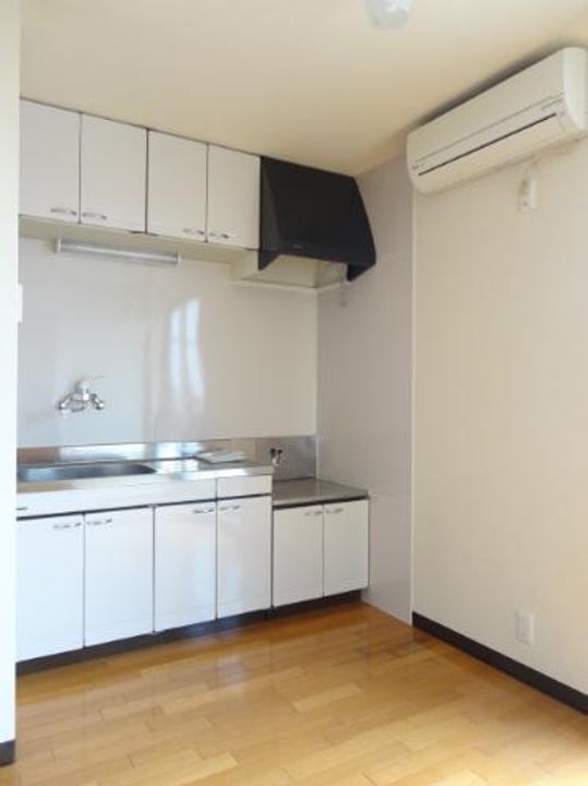 ヒルズKOGA B201のキッチン