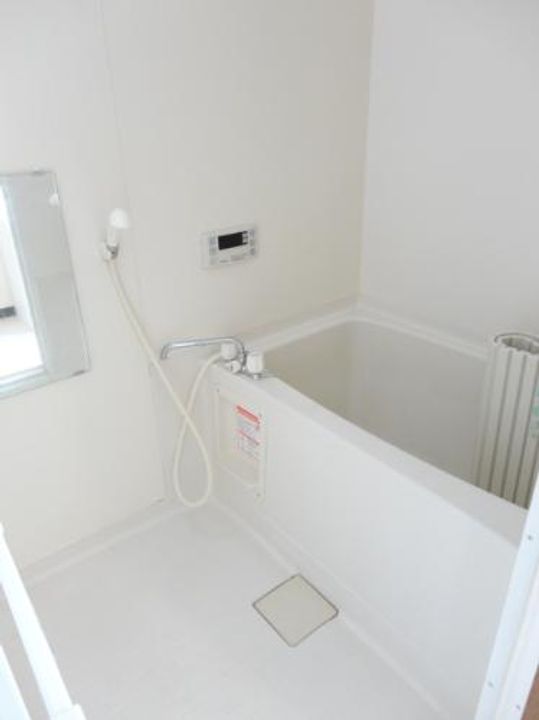 ヒルズKOGA B201の風呂