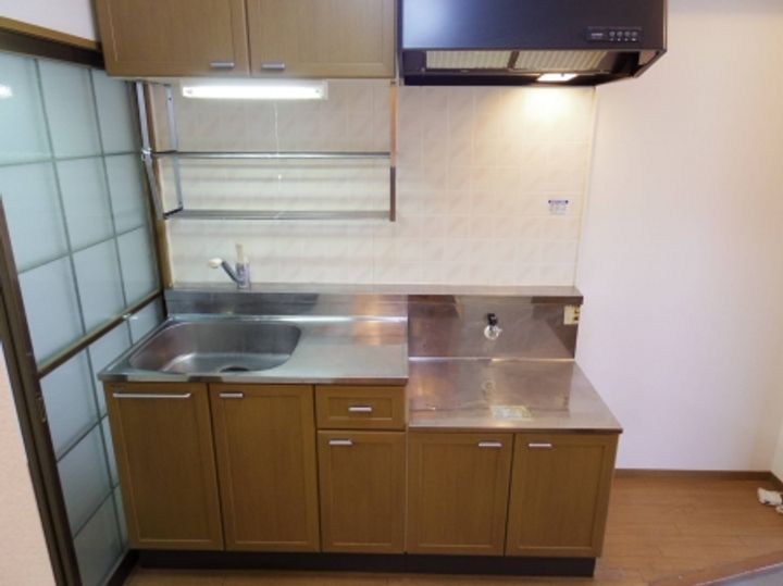 フローラ春日のキッチン