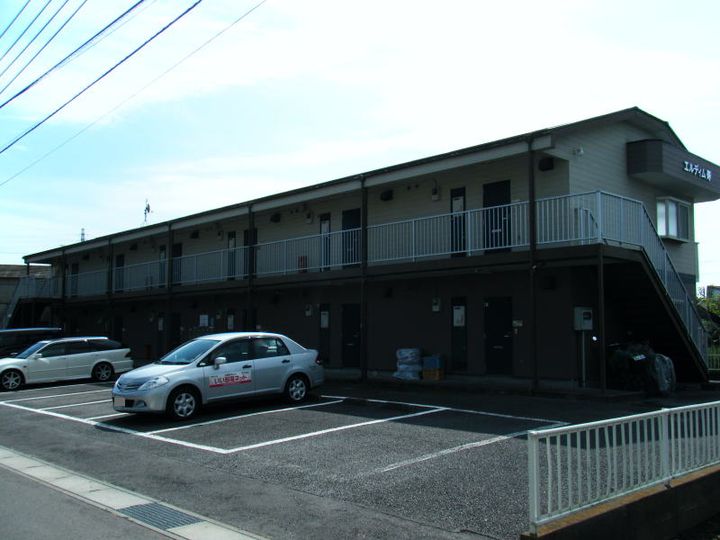 エルディム寿の外観