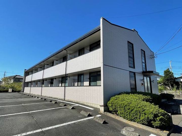 レオパレスKU106の外観