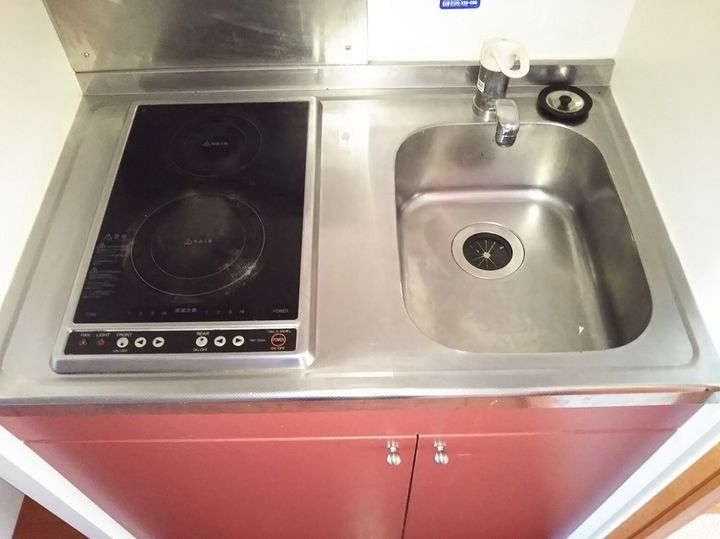 レオパレスヨコタ106のキッチン