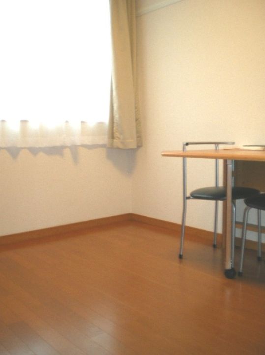 レオパレス蔵王の居間