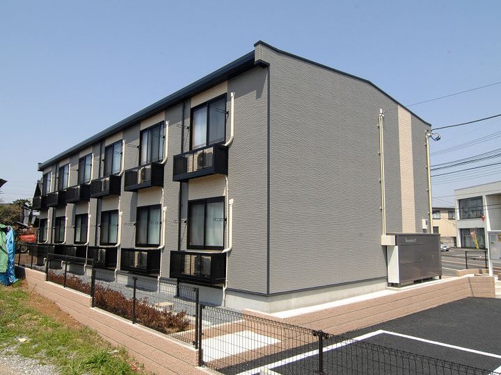 レオパレス小島の外観