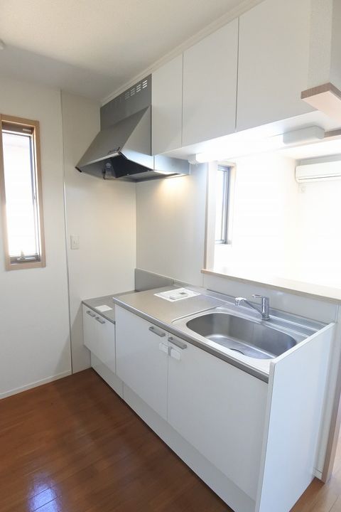 パークハイツ E202号室のキッチン