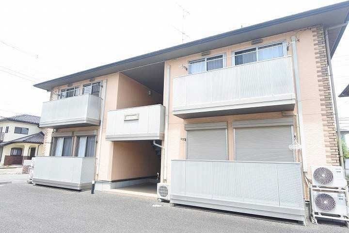 グレースハイツ A101号室の外観