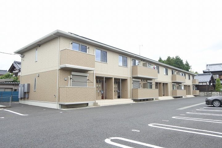 ポルト・ボヌールの外観