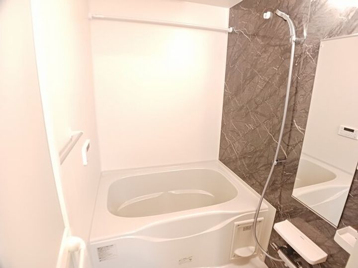 エトワール Bの風呂