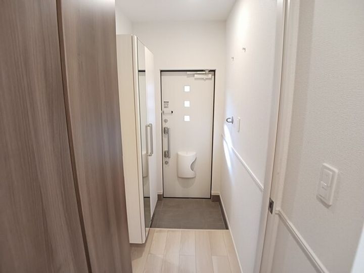 エトワール Aの玄関