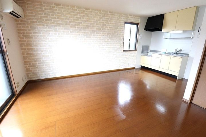 ベルデュールすず樹 ABの居間