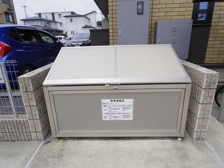 つくばエーツーの内装
