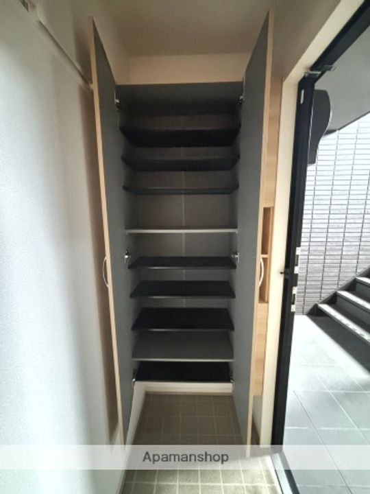 ボヌシャンスの玄関