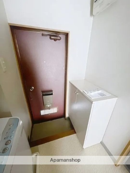 はよしハイツB106の玄関