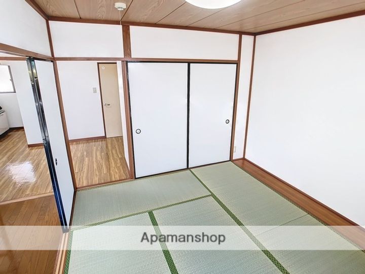 プラトー藤101の内装