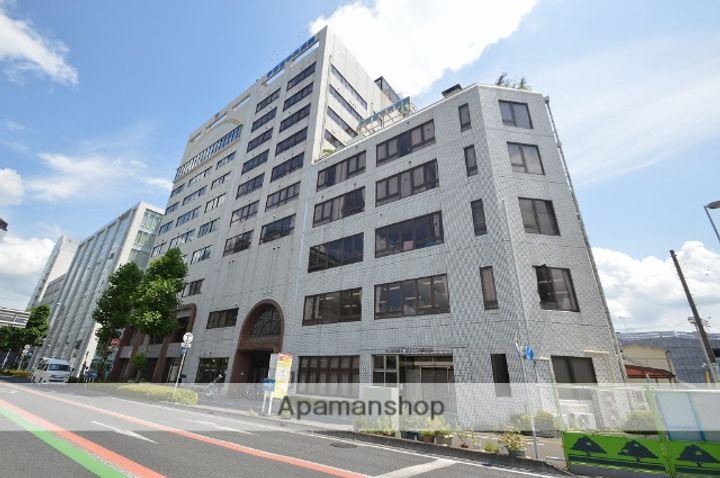 クロワサンスの周辺