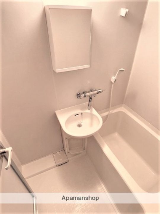 ディアコート泉が丘507の風呂