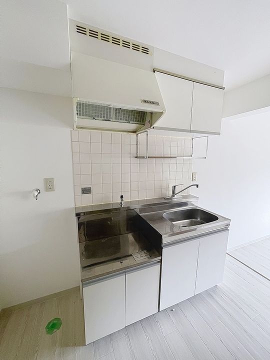 ドマーニ青山108のキッチン