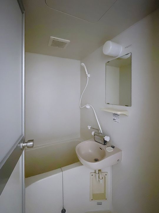 ドマーニ青山108の風呂