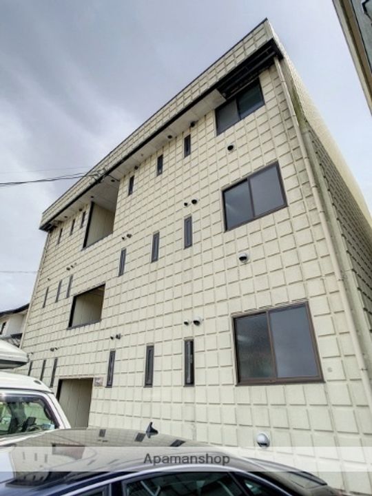 アローハイツ101の外観