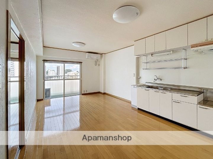 宇都宮東ハイツの居間