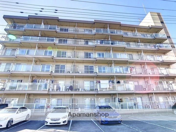 宇都宮東ハイツの外観