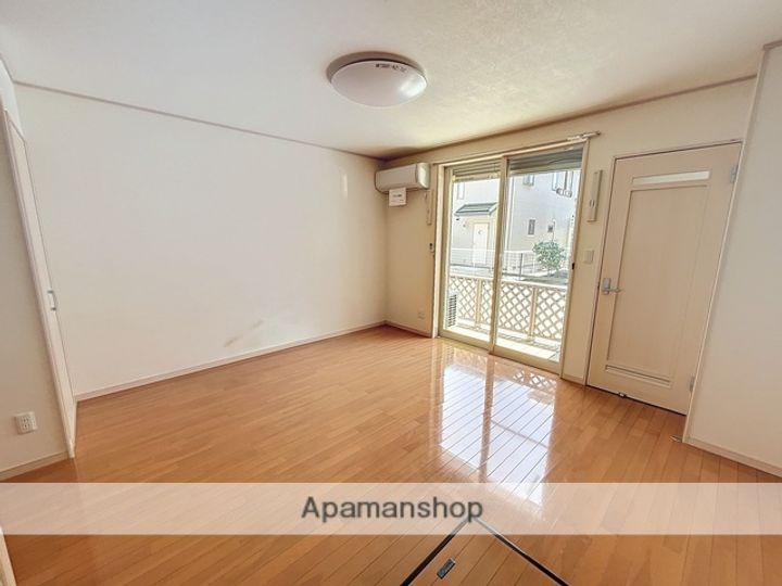 インターパークメゾン103の居間