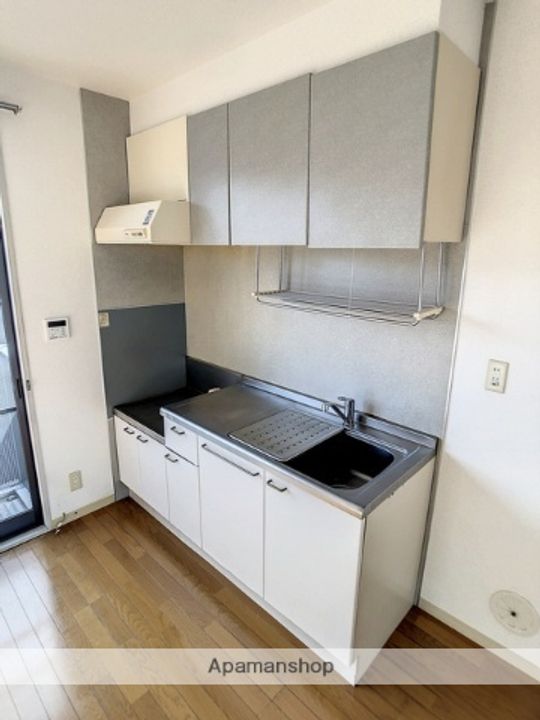 フォンテーヌT&H B棟202のキッチン