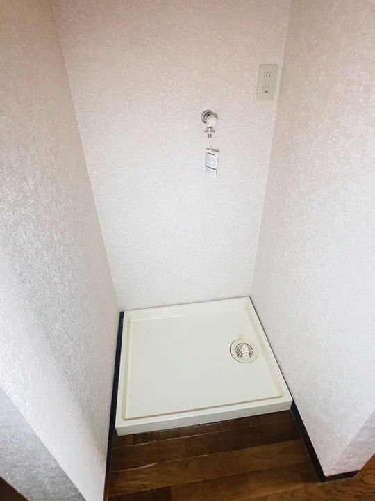 イースタン鶴田6の内装